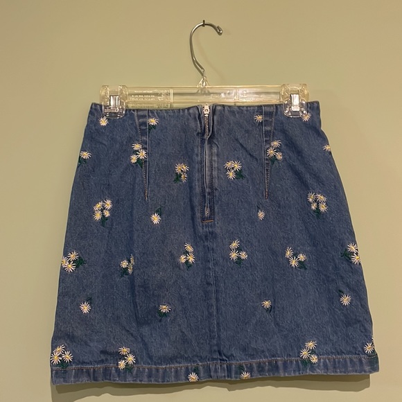 Denim Skirt with Daisy Embroidery - Picture 4 of 7